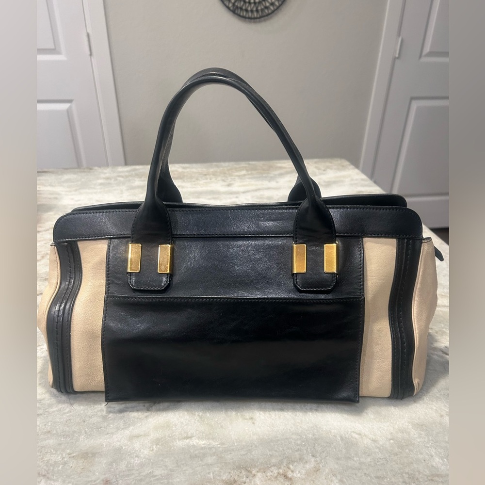 Chloe Handbag - Picture 3 of 13